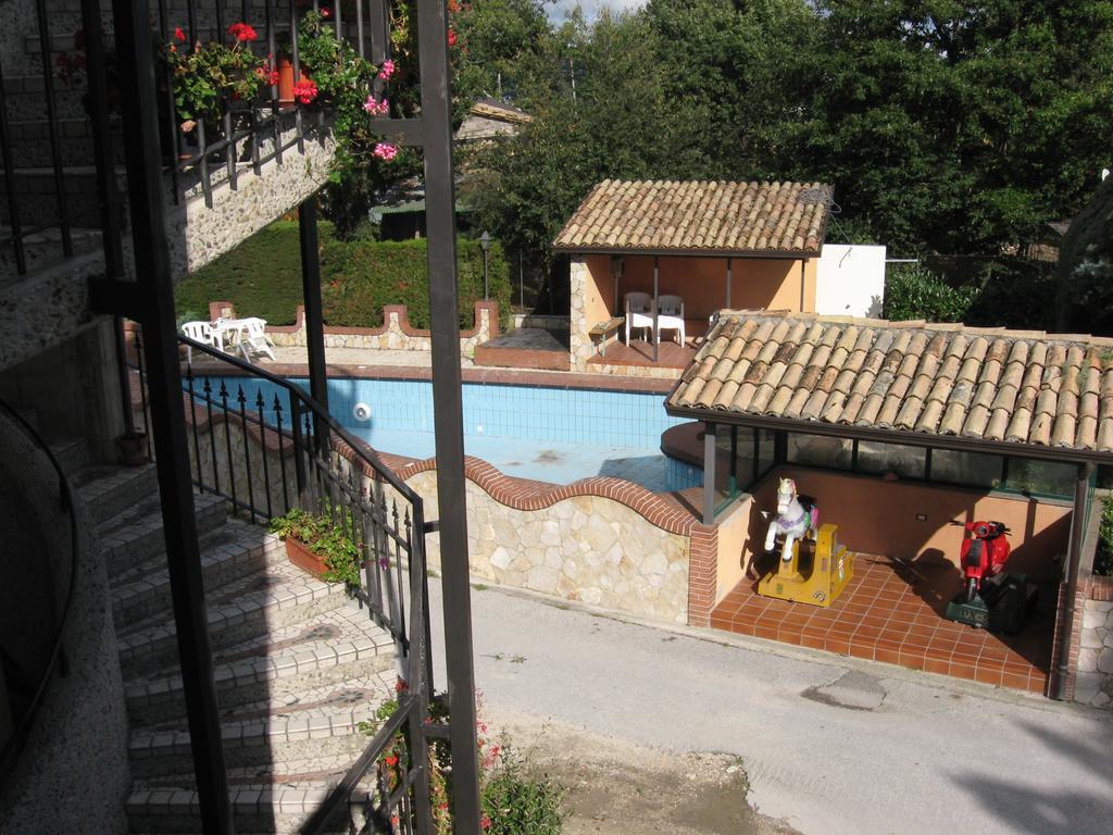 Parco Sogni D'Oro Aparthotel Montella Kültér fotó