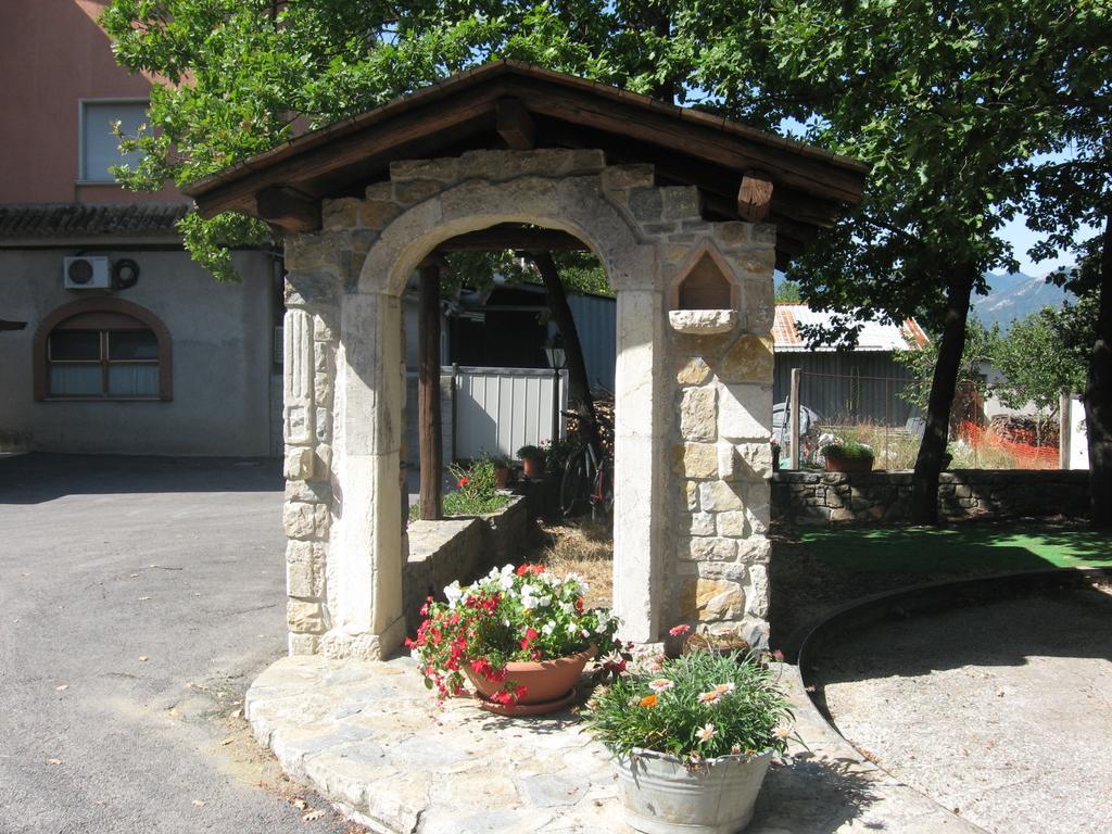 Parco Sogni D'Oro Aparthotel Montella Kültér fotó