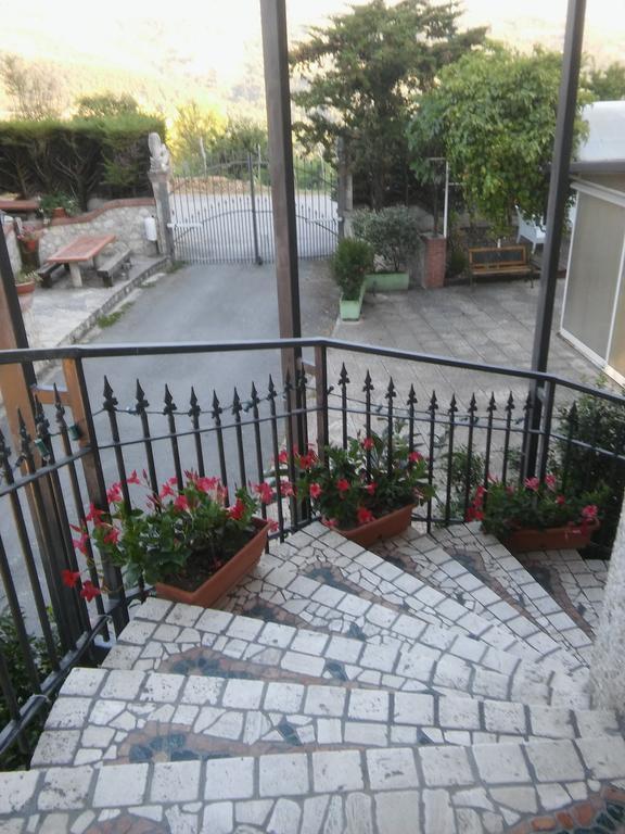 Parco Sogni D'Oro Aparthotel Montella Kültér fotó
