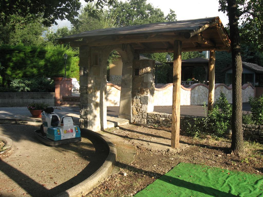 Parco Sogni D'Oro Aparthotel Montella Kültér fotó